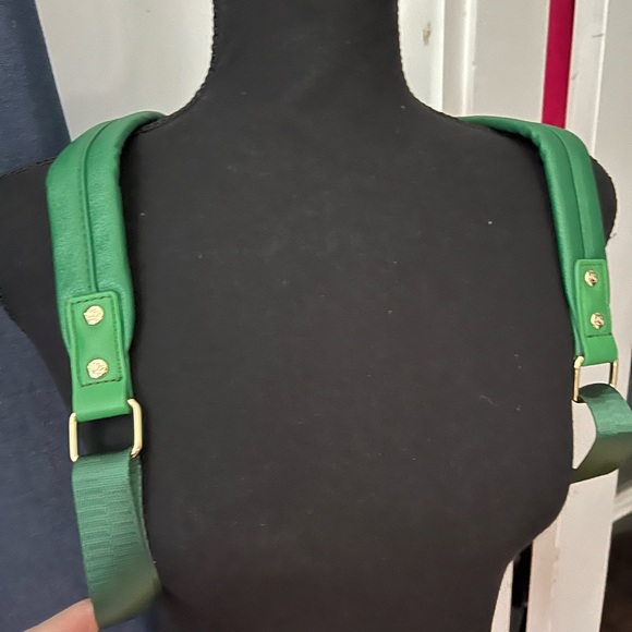 Lounge fly Wizard of Oz backpack 12 inches high 10 inches wide new with tags - Picture 8 of 10